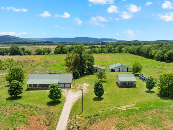 235 Breezy Knoll Ln, Morrison, TN 37357
