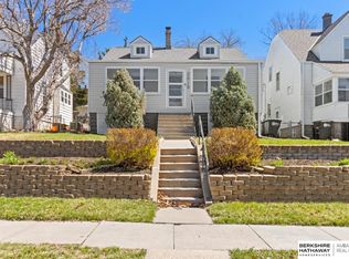 2815 S 35th St, Omaha, NE 68105