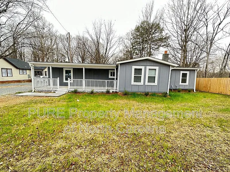 3345 E Ridge Rd