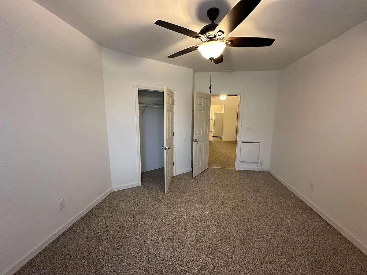 Building Photo - 122 Rankin Ave #122