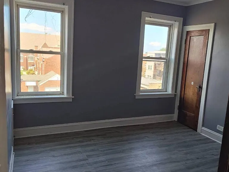7841 S Wolcott Ave #3 — Photo 2