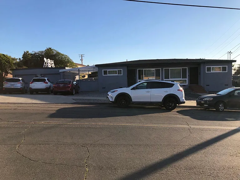 4937 Iroquois Ave — Photo 12