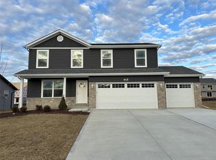 330 Katie Lynn Dr, Wentzville, MO 63385