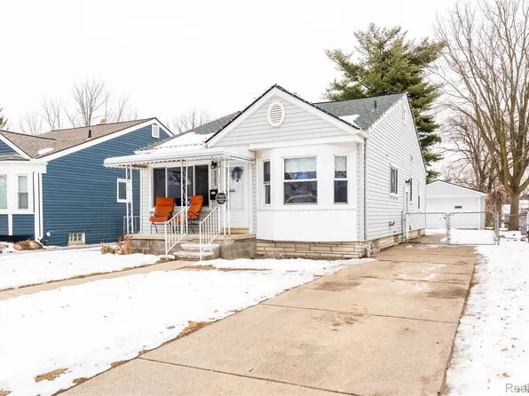 3265 Parker St, Dearborn, MI 48124