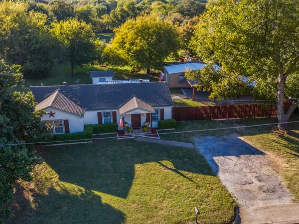 2601 Murphy Dr, Bedford, TX 76021