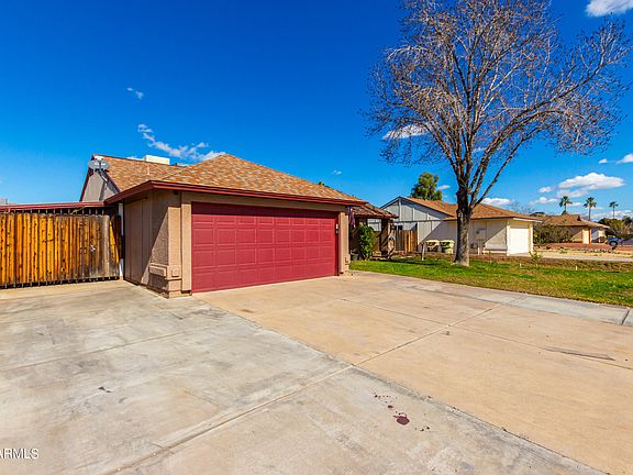 3rd image of 6608 W DESERT COVE Avenue