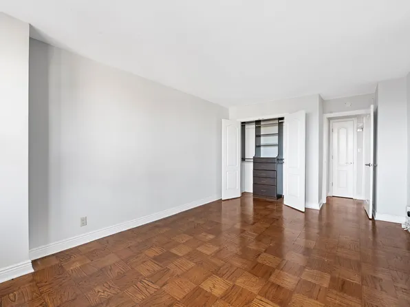 500 Central Avenue image 18 of 32