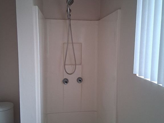 3rd image of 2030 N Belhaven Ave