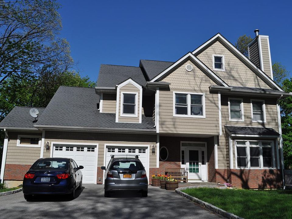 21 Crest Drive, White Plains, NY