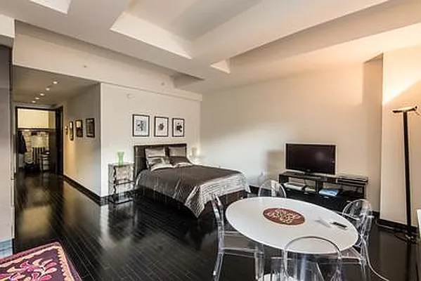 Rented by New York Realty Solutions | media 4