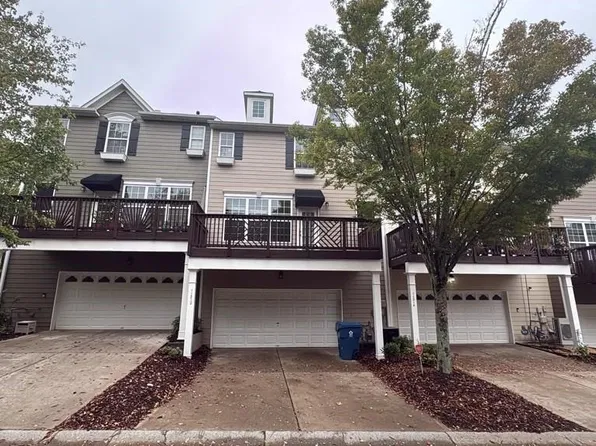 11312 Musette Cir, Alpharetta, GA 30009