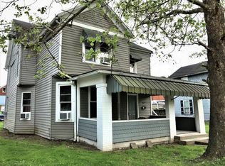 1712 Beaver St #B, Parkersburg, WV 26101