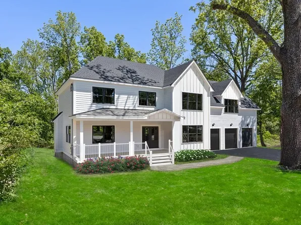 67 Everett St, Natick, MA 01760