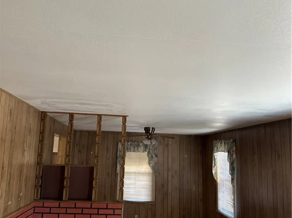 117 Harris Dr, Bakersfield, CA 93308
