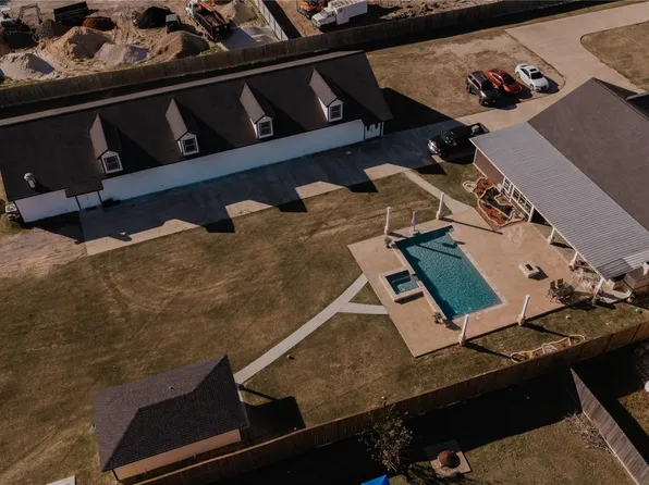 918 Fresa Rd, Pasadena, TX 77502