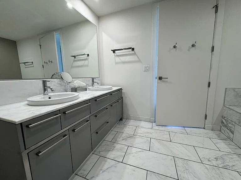 4471 Dean Martin Dr #1006 — Photo 14