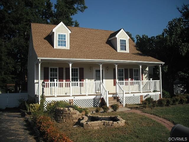 1st image of 19124 Maurer Ln