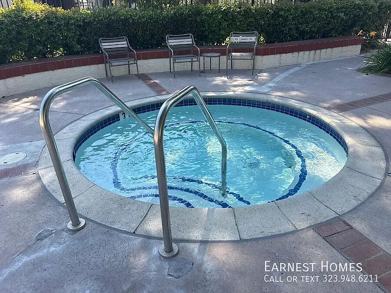5606 Las Virgenes Rd #63 — Photo 29