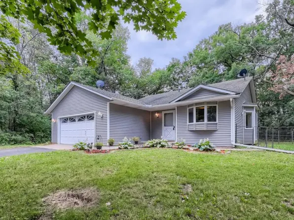 908 18th Ave SE, Forest Lake, MN 55025
