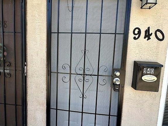 2nd image of 940 Schafer Rd