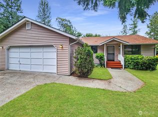 1125 Pacific Park Dr SE, Lacey, WA