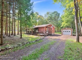 358 Brier Crest Rd, Blakeslee, PA 18610