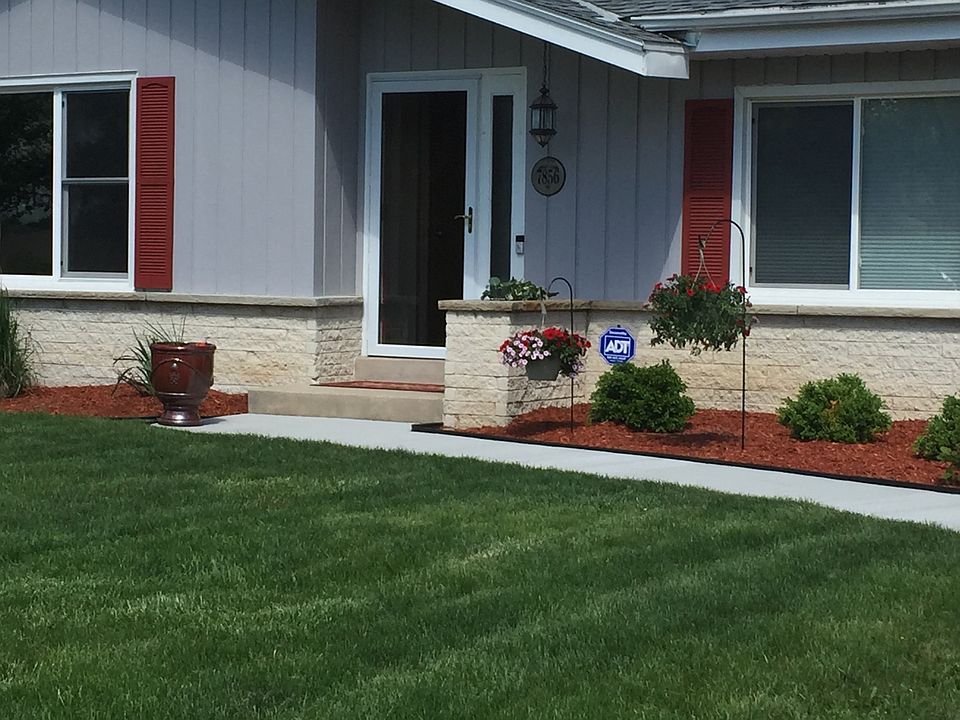 1st image of 7856 N 47th St