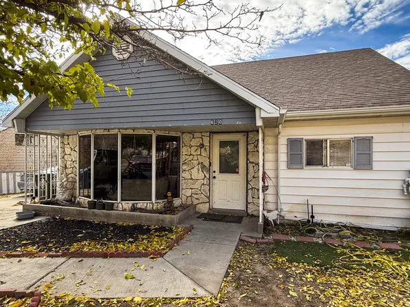 620 Edgehill Dr, East Carbon, UT 84520