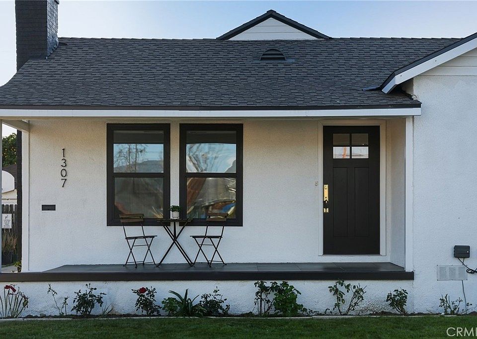 1st image of 1307 N Avon St