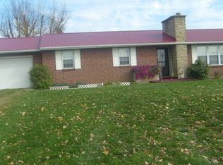 2264 Glade Rd, Beaver, OH 45613