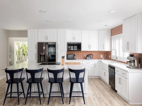 5747 Bounty St, San Diego, CA 92120
