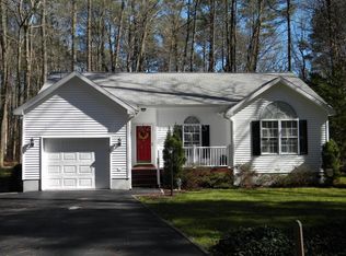 18 Falcon Bridge Rd, Ocean Pines, MD 21811