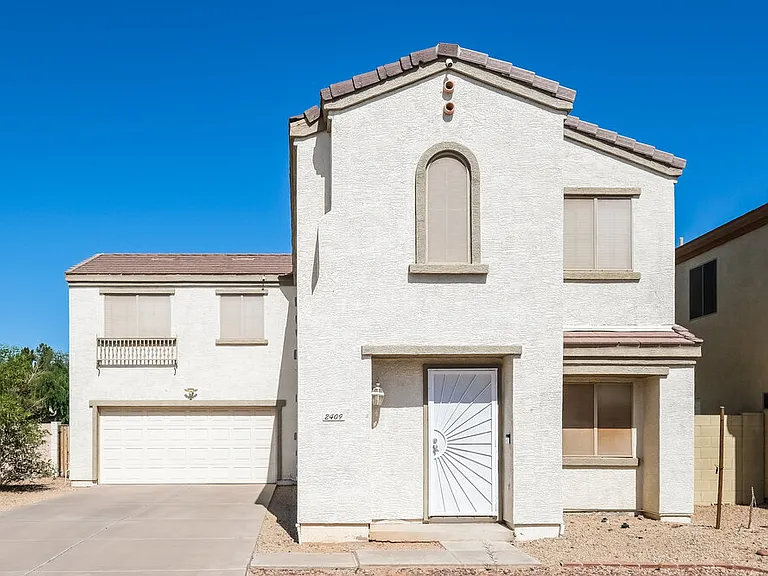 2409 S 83rd Dr — Photo 1