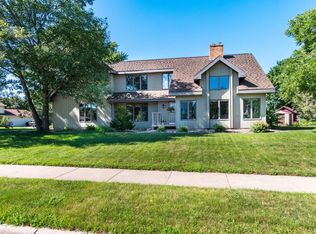 805 Lake St, Onalaska, WI 54650