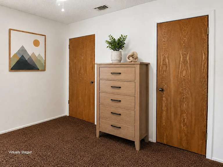 1719 Sagebrush Trl — Photo 21