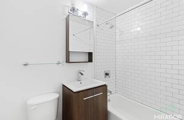 Rented by Mirador Real Estate | media 18