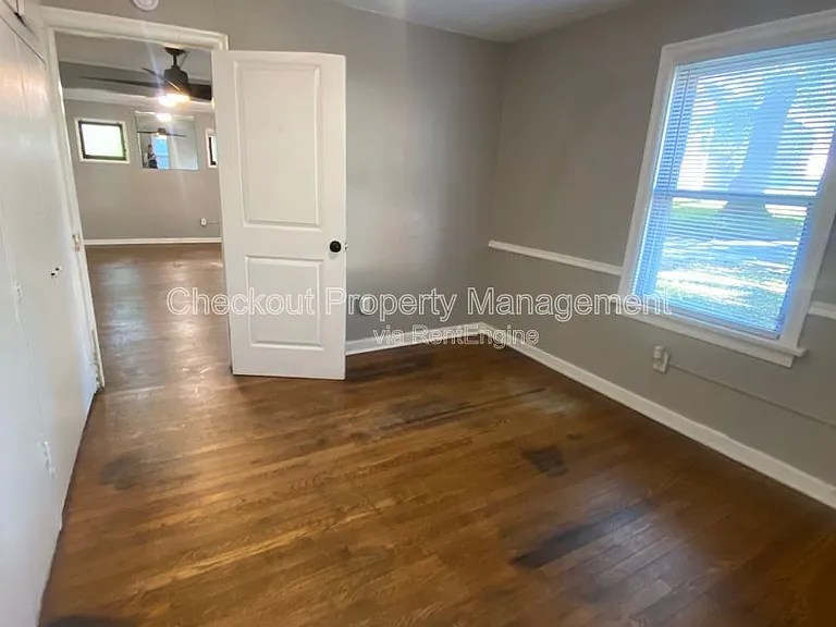 5516 Fairridge Ct — Photo 6