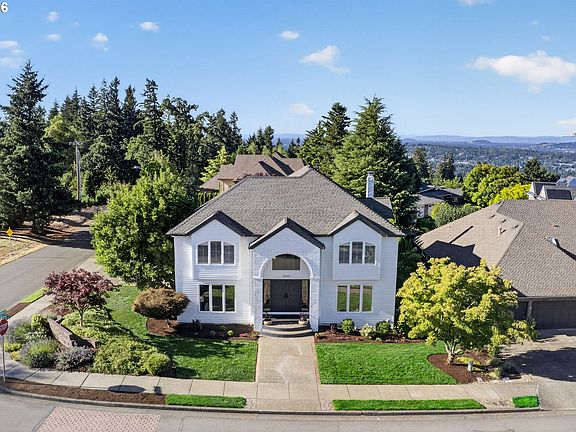 2nd image of 3709 Rosepark Dr
