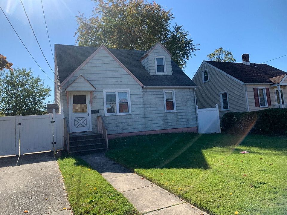 1st image of 108 Birch Ave