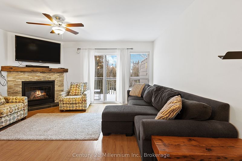 The Blue Mountains Townhouse for rent - 3 Bedrooms — photo 4