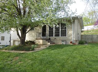 29 Lynnwood Dr, Council Bluffs, IA 51503