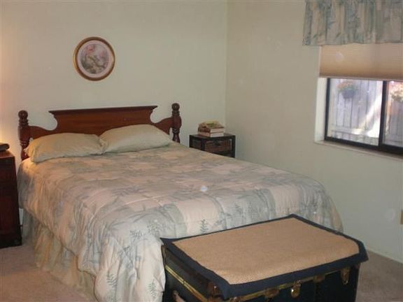 5th image of 10745 SE 51st Ave