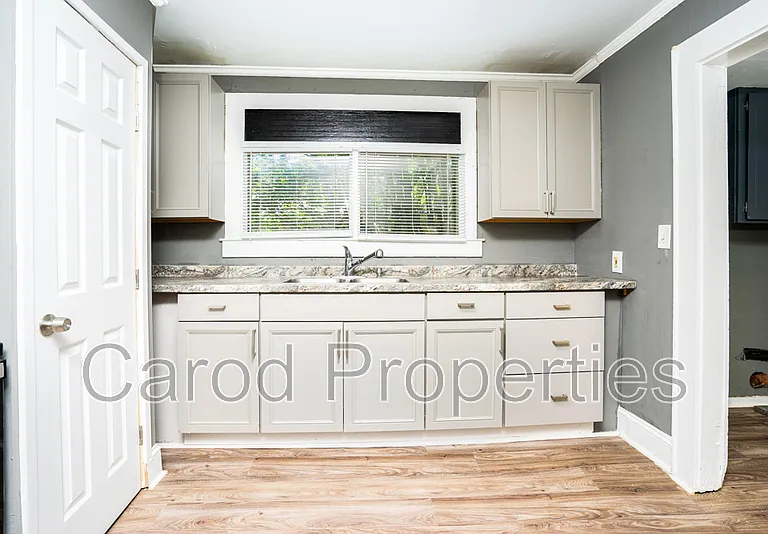 136 Powder St SW — Photo 17
