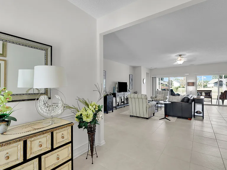 Beautiful front foyer entrance