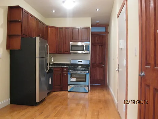 Rented by The Hamilton Group | media 24