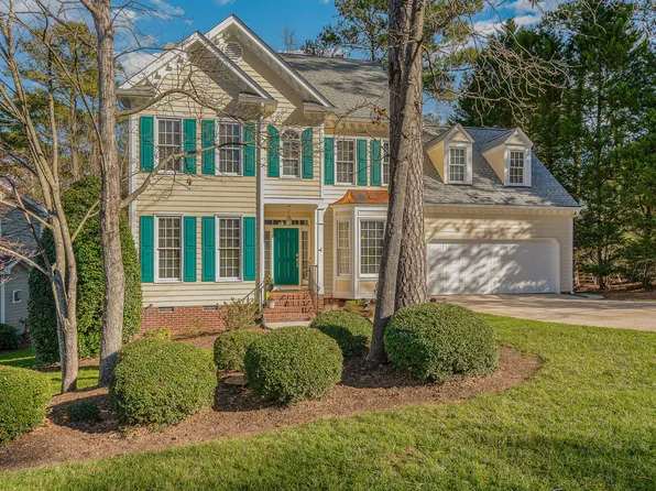 1602 Castalia Dr, Cary, NC 27513