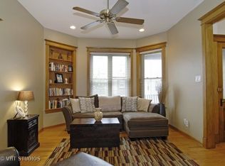 2414 N Spaulding Ave APT 1R, Chicago, IL 60647