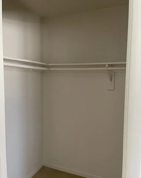 Cypress Apartments — Photo 3