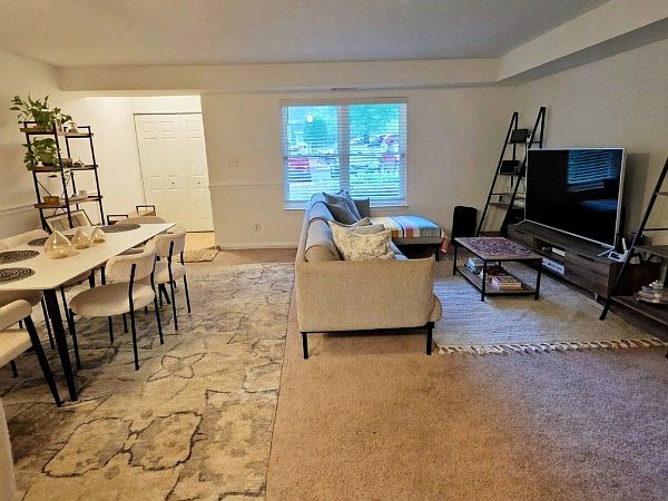 1st image of 13607 Orchard Dr