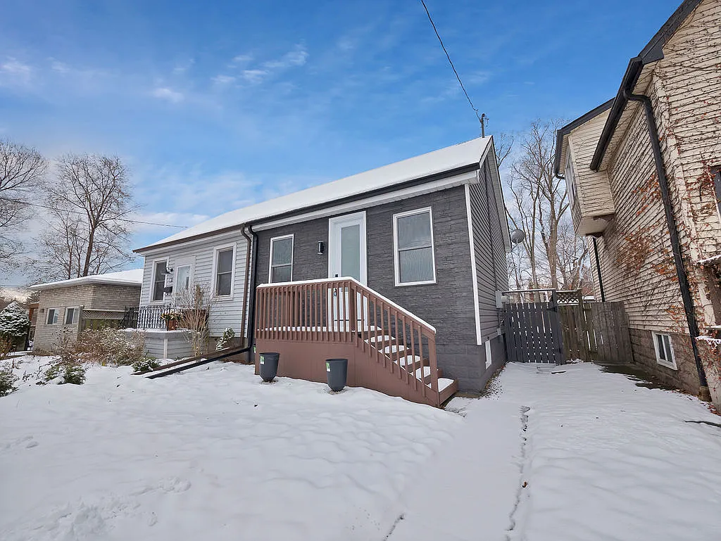 20 Hill Street — Photo 2